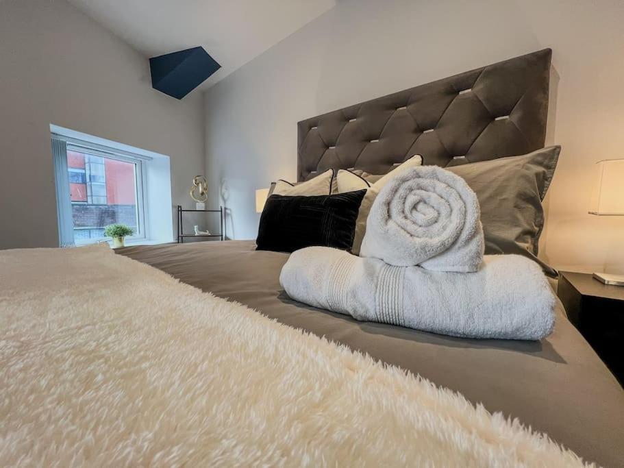 Orange Rentals-High Spec, Midnight Suite, Sleeps 4-Pets Welcome! Liverpool Exterior foto