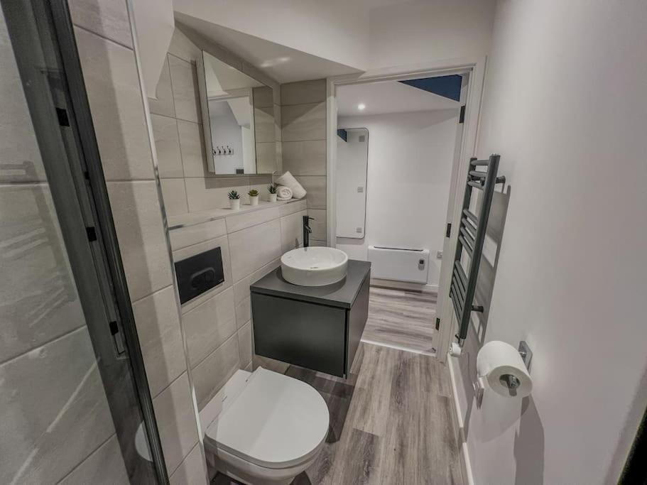 Orange Rentals-High Spec, Midnight Suite, Sleeps 4-Pets Welcome! Liverpool Exterior foto