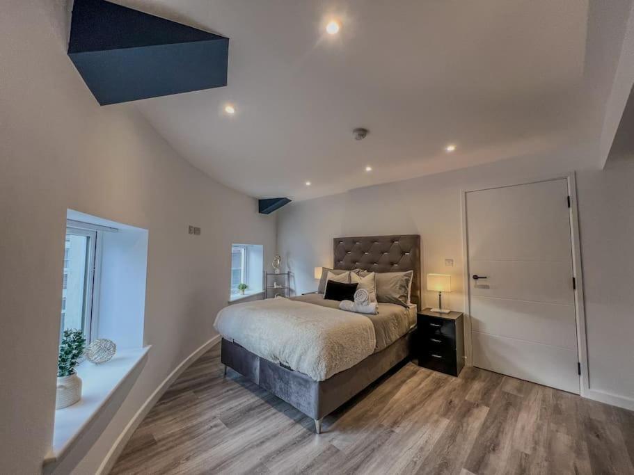 Orange Rentals-High Spec, Midnight Suite, Sleeps 4-Pets Welcome! Liverpool Exterior foto
